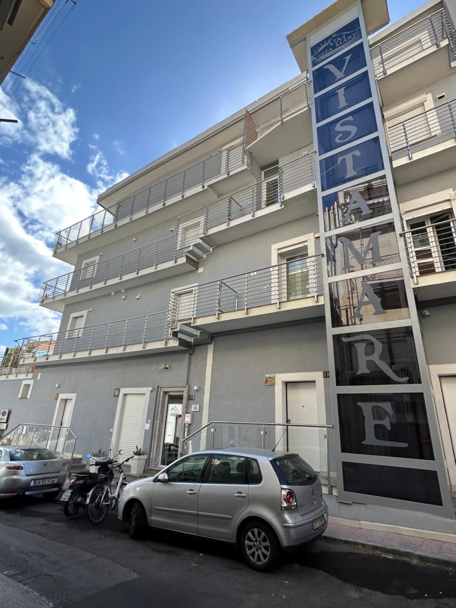 Vista Mare Apartments Giardini Naxos Exterior photo
