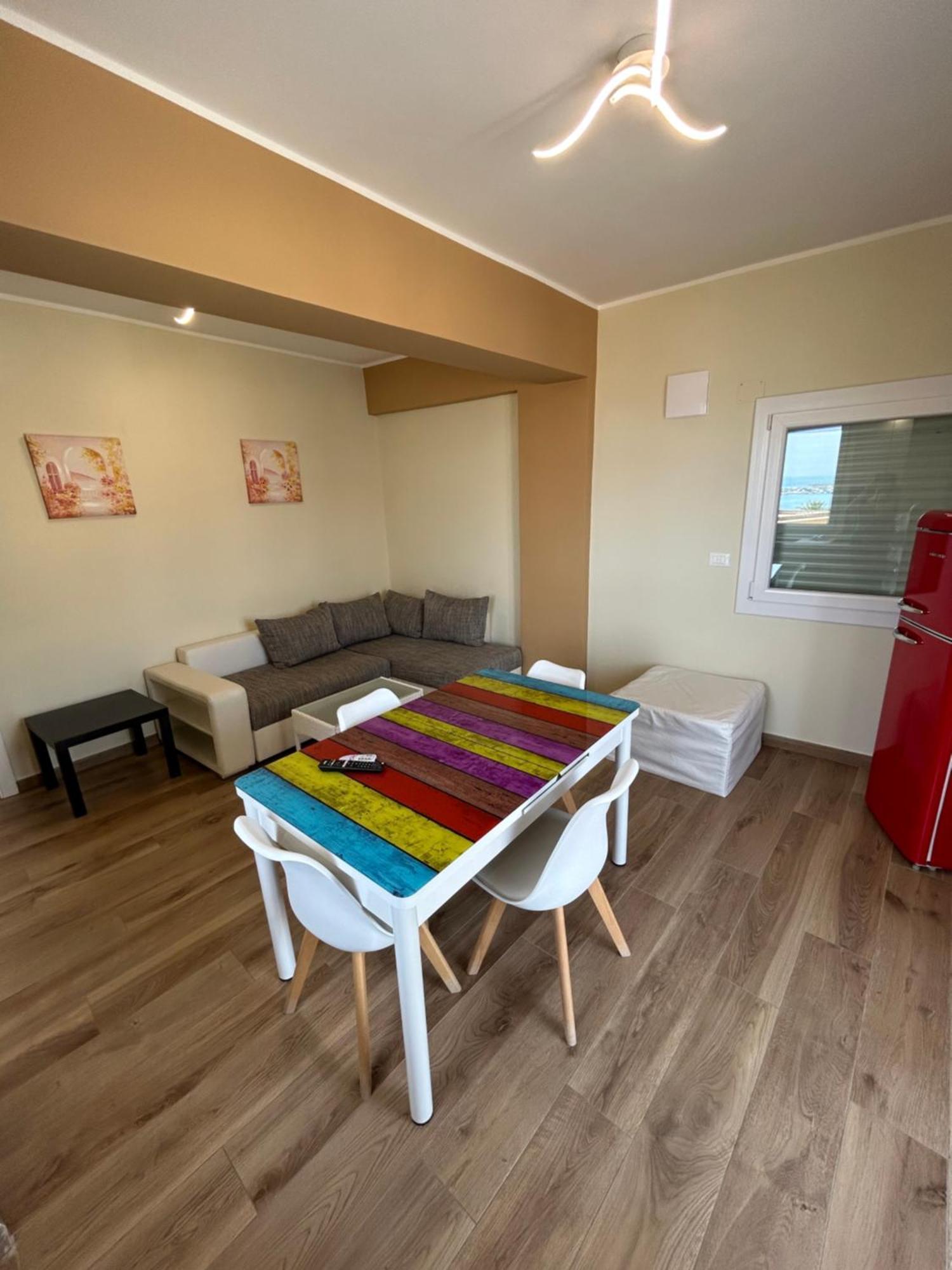 Vista Mare Apartments Giardini Naxos Exterior photo