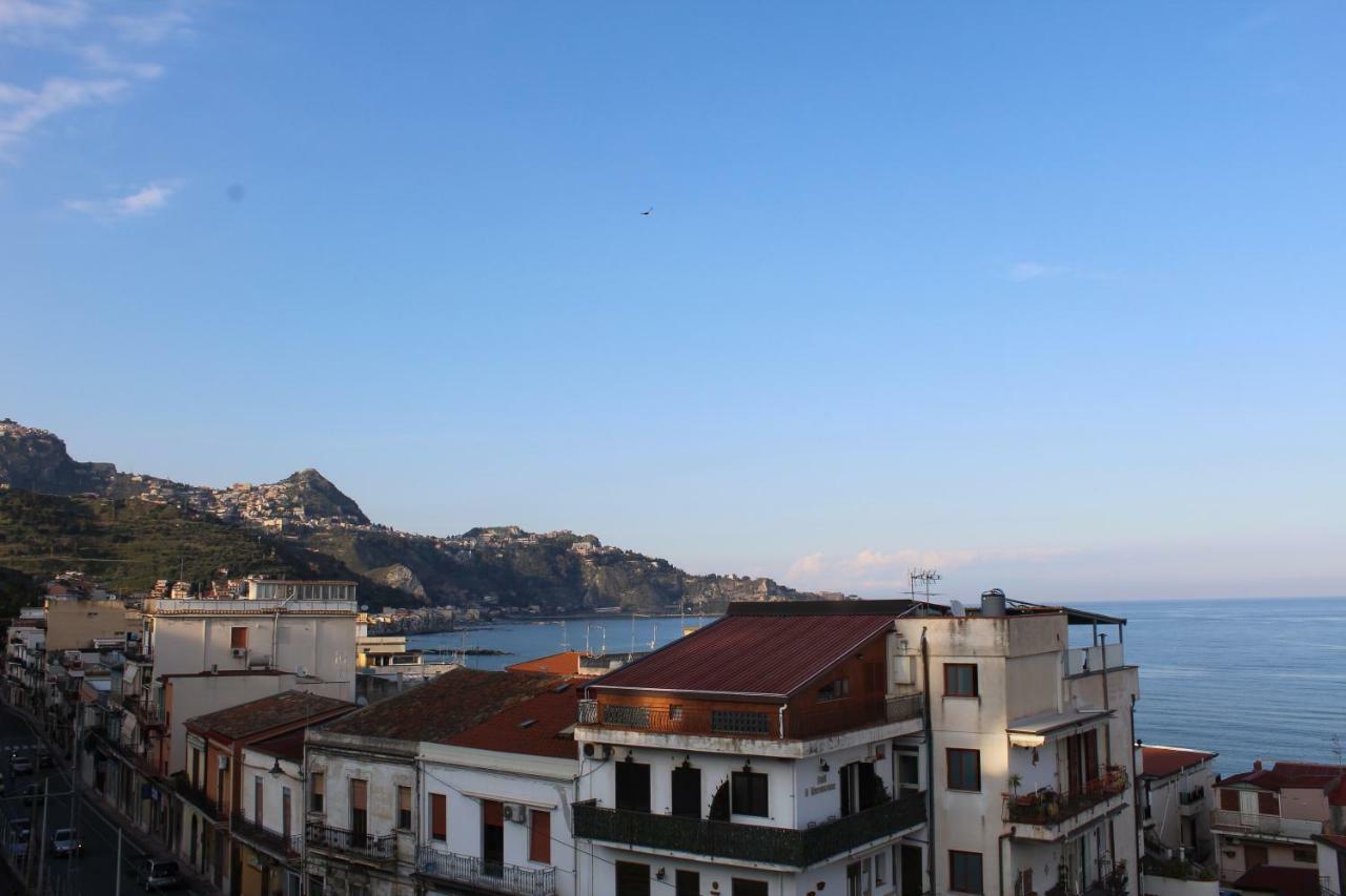 Vista Mare Apartments Giardini Naxos Exterior photo